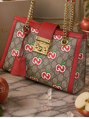 Like New GUCCI🍎 Bag